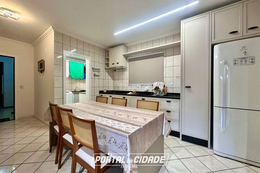 Apartamento &agrave; venda - 120m&sup2; - Andorinha