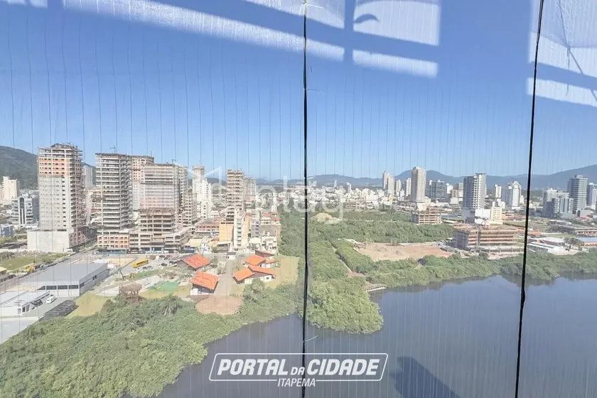Apartamento &agrave; venda - 144m&sup2; - Pereque
