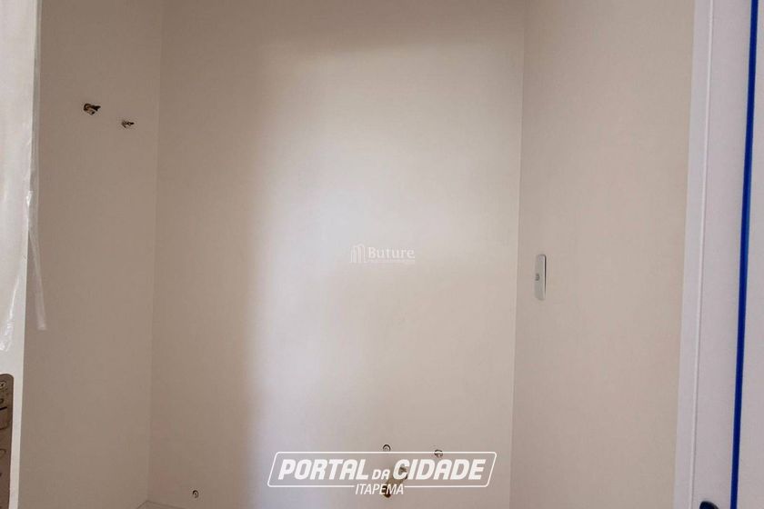 Apartamento &agrave; venda - Meia Praia