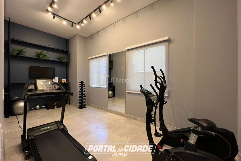 Apartamento &agrave; venda - 123m&sup2; - Meia Praia
