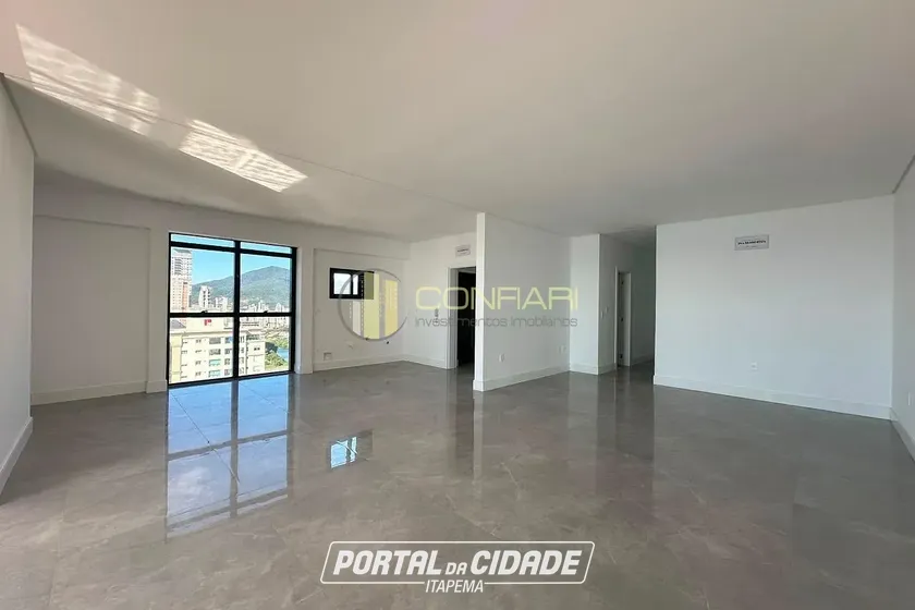 Apartamento &agrave; venda - 198m&sup2; - Castelo Branco