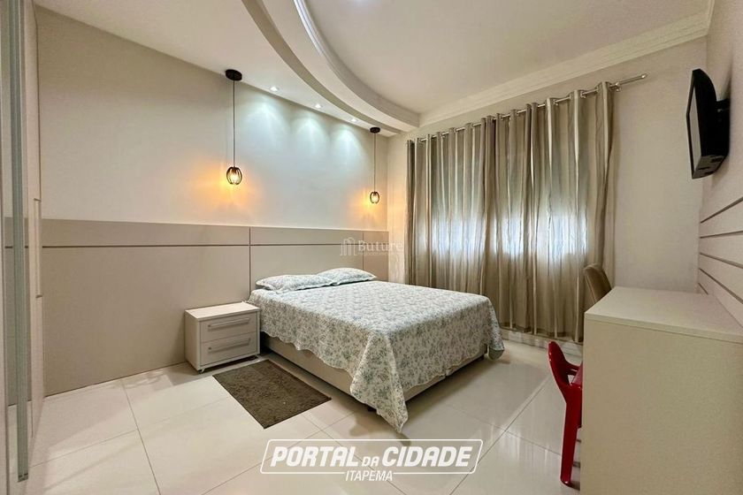 Apartamento &agrave; venda - 300m&sup2; - Meia Praia