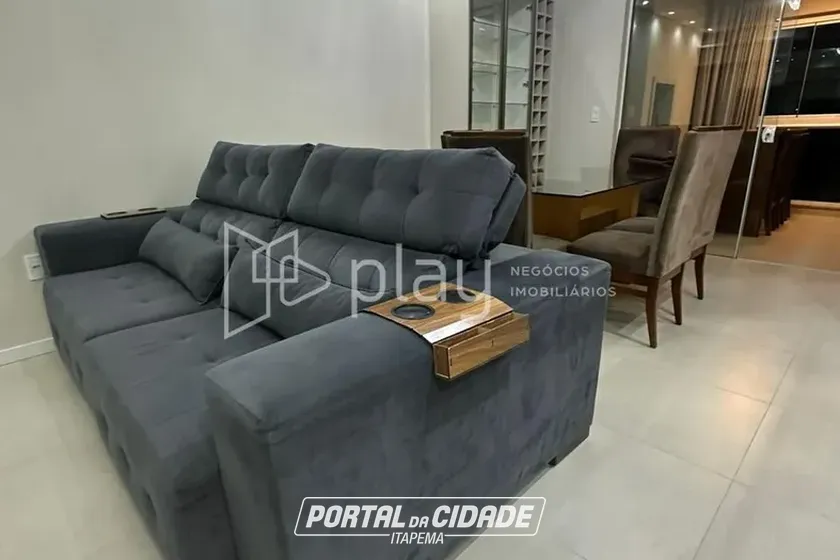 Apartamento &agrave; venda - 81m&sup2; - Meia Praia