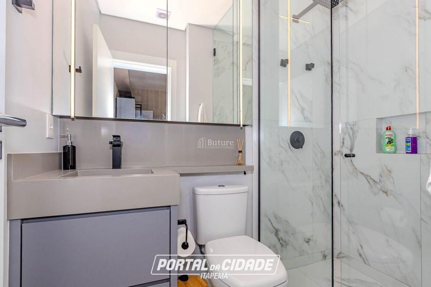 Apartamento &agrave; venda - 136m&sup2; - Pioneiros