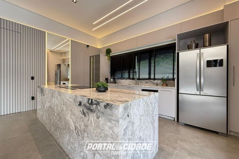 Casa &agrave; venda - 563m&sup2; - Casa Branca