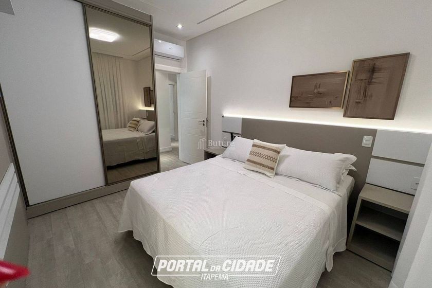 Apartamento &agrave; venda - Meia Praia