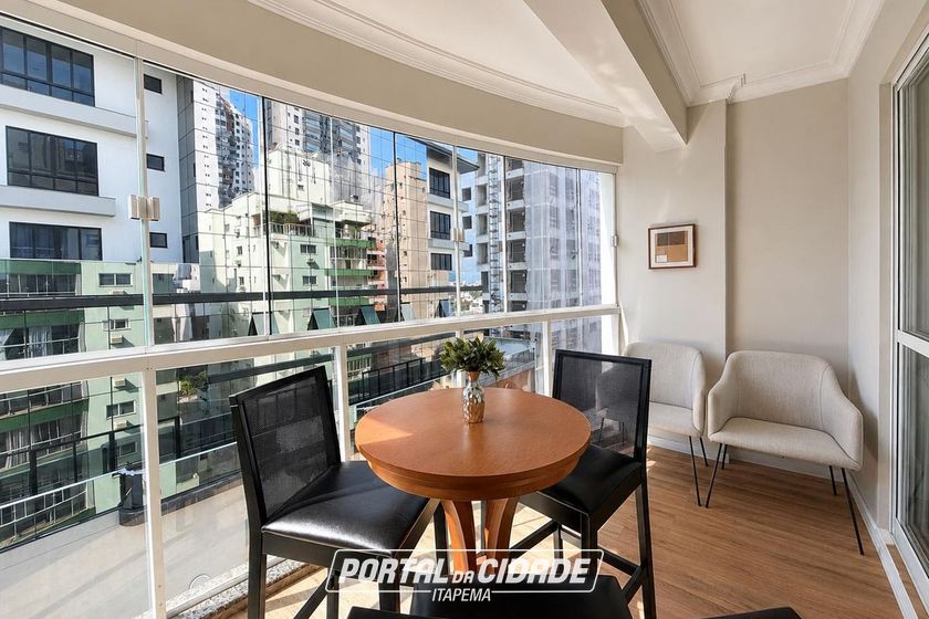 Apartamento &agrave; venda - 86m&sup2; - Centro