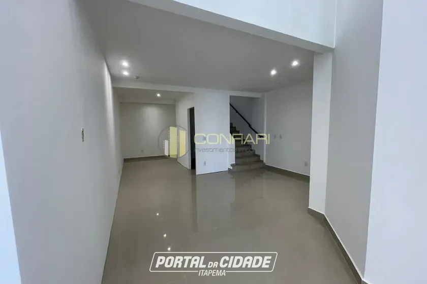 Sala Comercial &agrave; venda - 160m&sup2; - Meia Praia