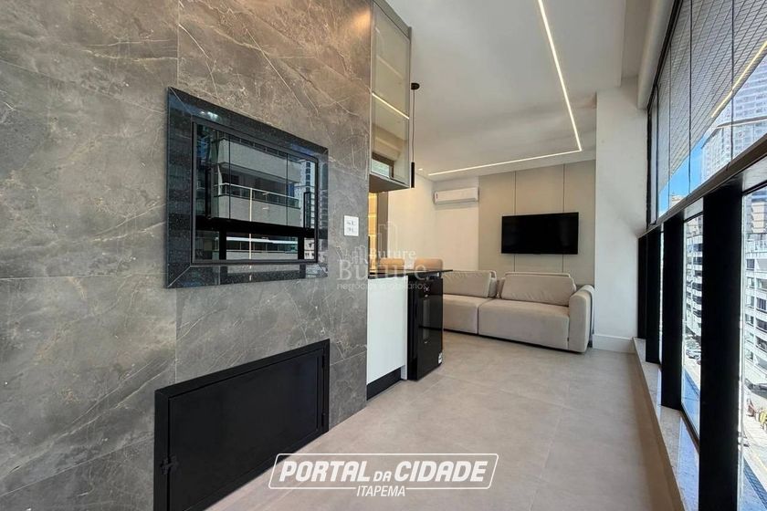 Apartamento &agrave; venda - Meia Praia