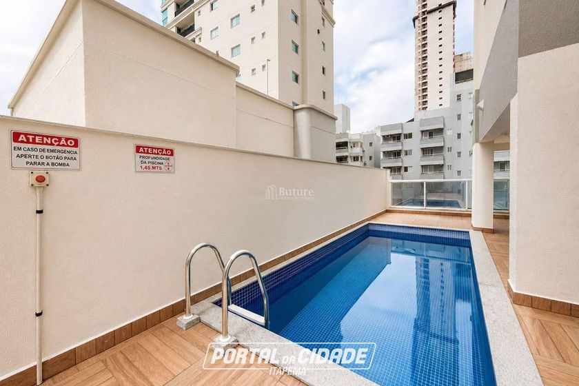 Apartamento &agrave; venda - Meia Praia