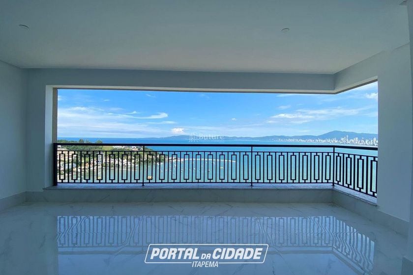 Apartamento &agrave; venda - 190m&sup2; - Centro