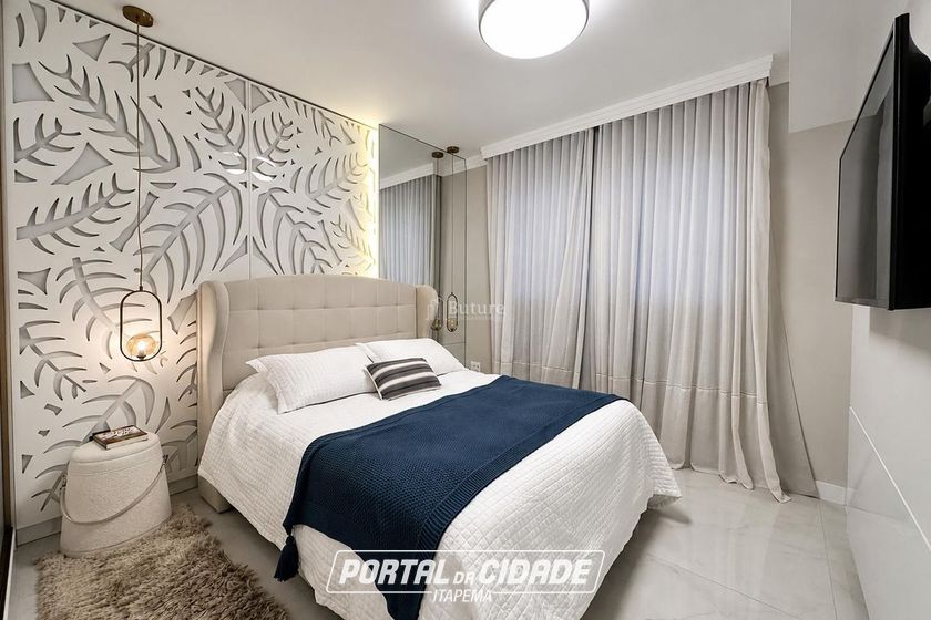 Apartamento &agrave; venda - 145m&sup2; - Meia Praia