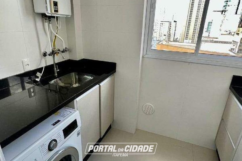 Apartamento para alugar - 130m&sup2; - Centro