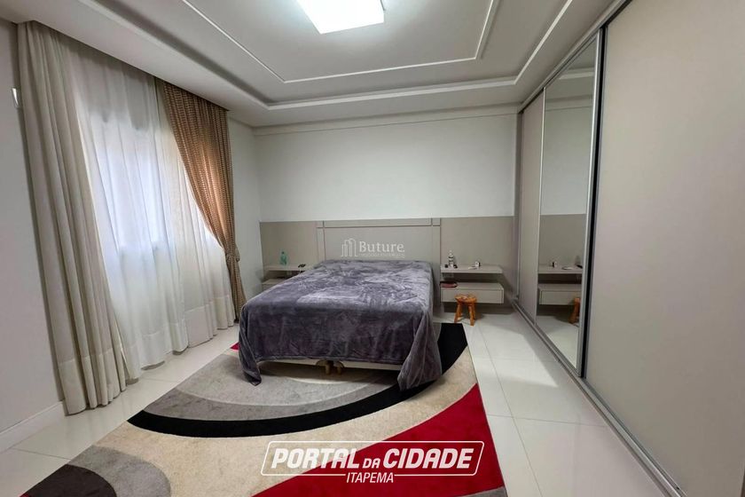 Apartamento &agrave; venda - Meia Praia