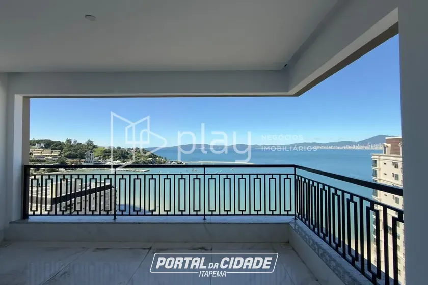 Apartamento &agrave; venda - 143m&sup2; - Canto da Praia