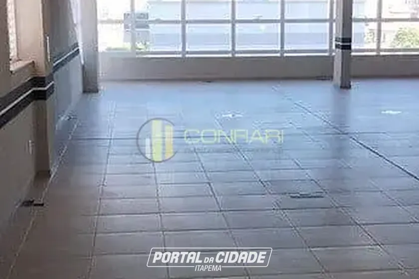 Apartamento &agrave; venda - 128m&sup2; - Meia Praia