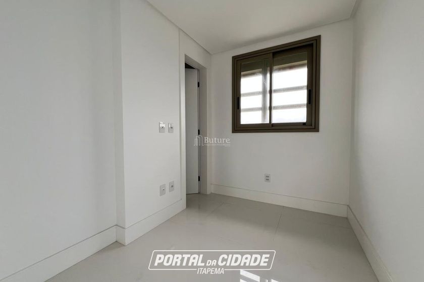 Apartamento &agrave; venda - 530m&sup2; - Barra Sul