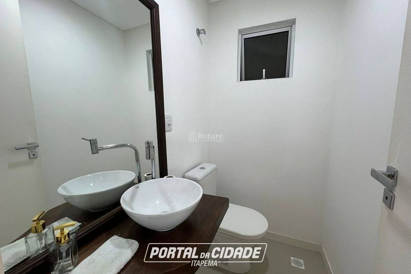 Apartamento &agrave; venda - Meia Praia