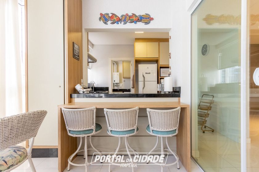 Apartamento &agrave; venda - 121m&sup2; - Meia Praia
