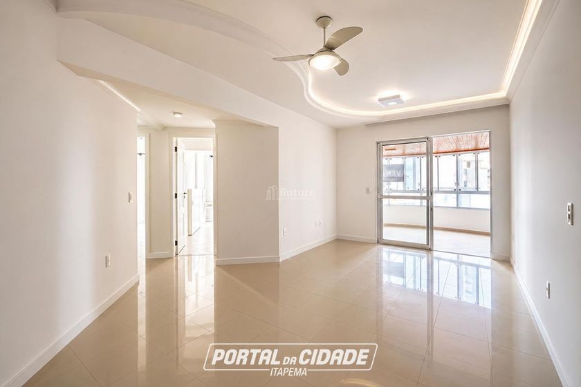 Apartamento &agrave; venda - 126m&sup2; - Centro