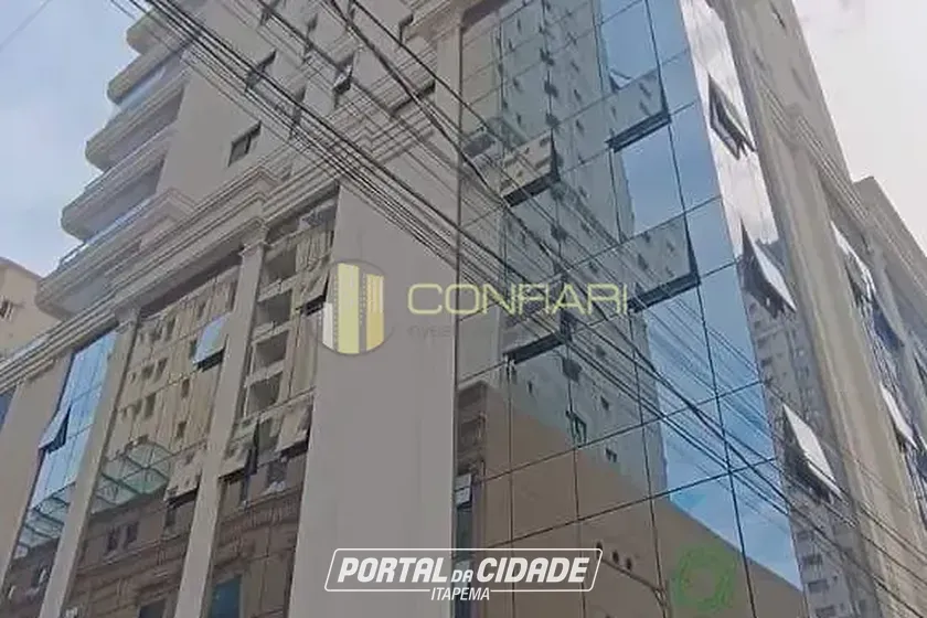 Apartamento &agrave; venda - 135m&sup2; - Centro