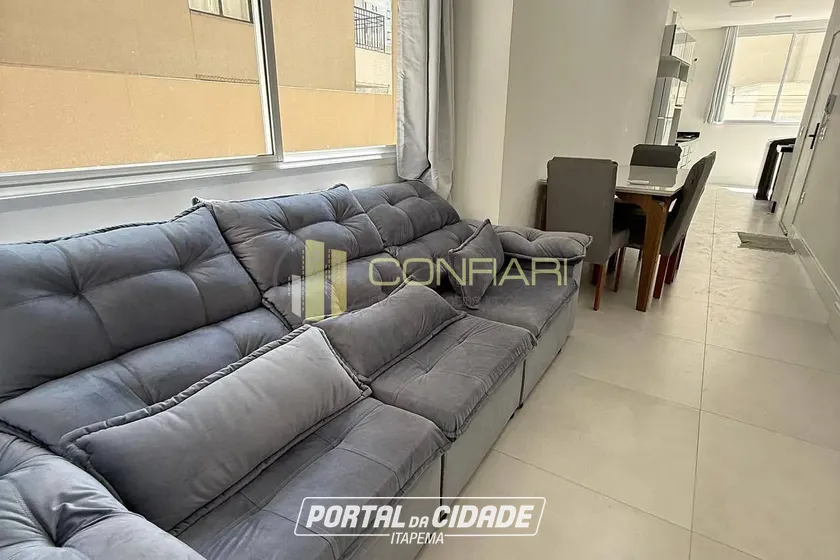 Apartamento &agrave; venda - 140m&sup2; - Meia Praia