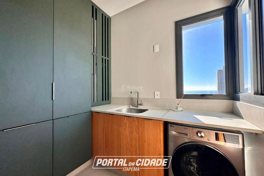 Apartamento &agrave; venda - 264m&sup2; - Meia Praia