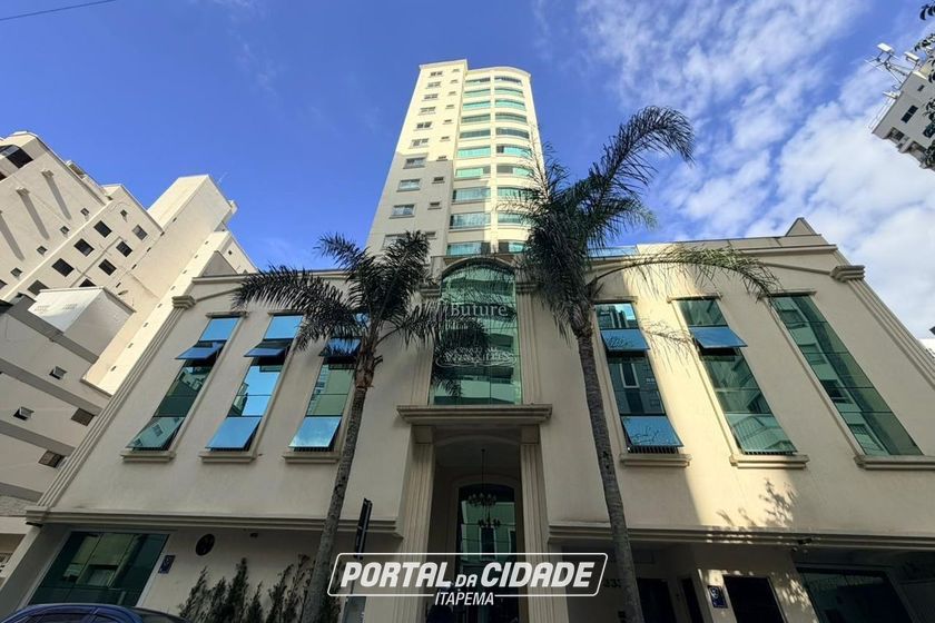 Apartamento &agrave; venda - 177m&sup2; - Centro