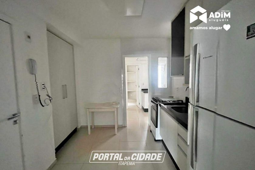 Apartamento para alugar - 111m&sup2; - Centro