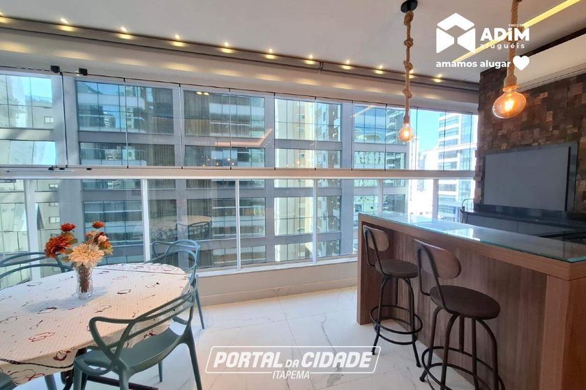 Apartamento para alugar - 132m&sup2; - Meia Praia