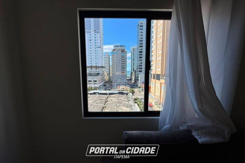 Apartamento &agrave; venda - Meia Praia