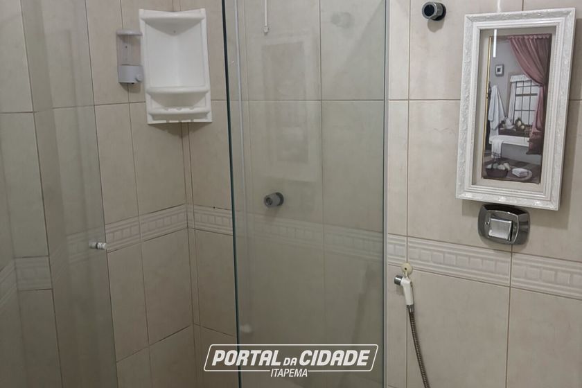 Apartamento &agrave; venda - Meia Praia