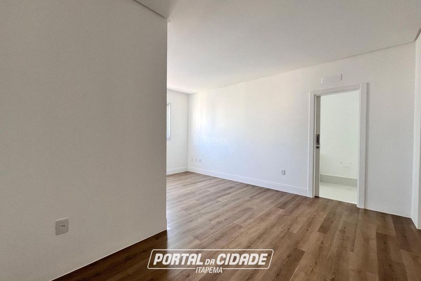 Apartamento &agrave; venda - 160m&sup2; - Centro