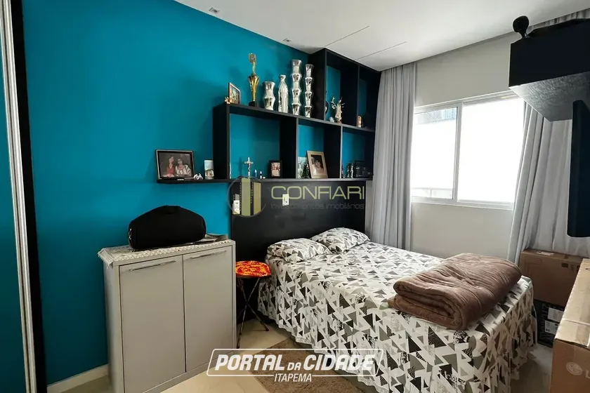 Apartamento &agrave; venda - 87m&sup2; - Meia praia