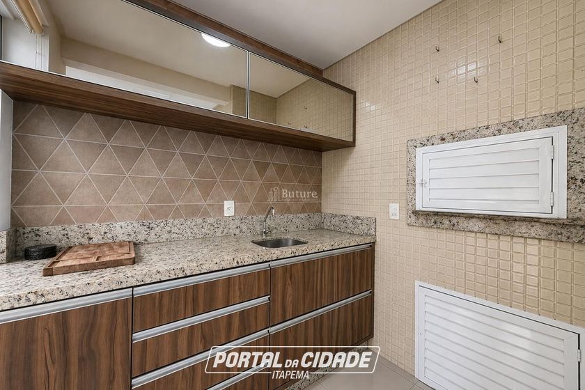 Apartamento &agrave; venda - 108m&sup2; - Centro