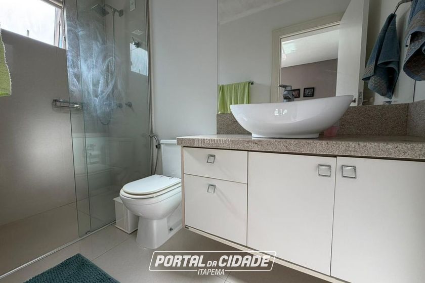 Apartamento &agrave; venda - 130m&sup2; - Centro