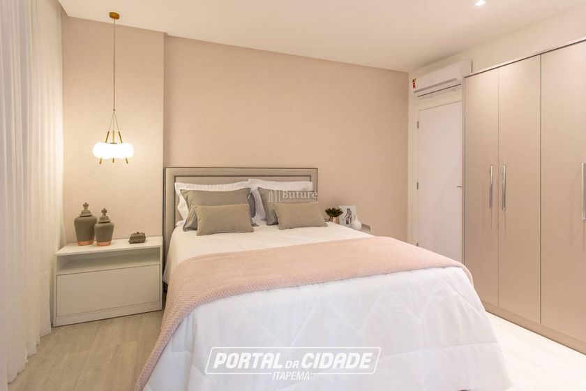 Apartamento &agrave; venda - Meia Praia