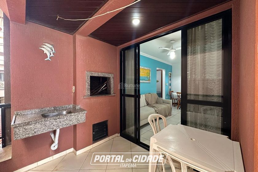 Apartamento &agrave; venda - 79m&sup2; - Meia Praia