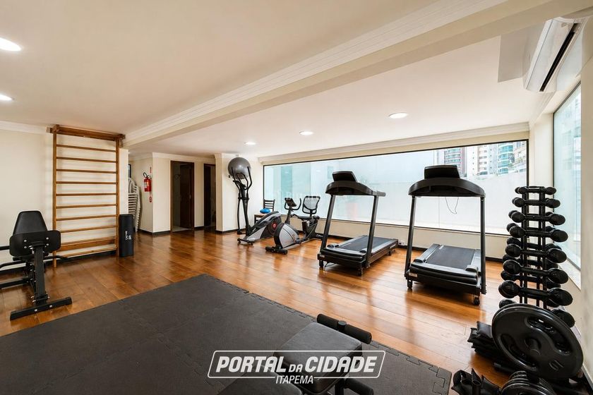 Apartamento &agrave; venda - 130m&sup2; - Centro