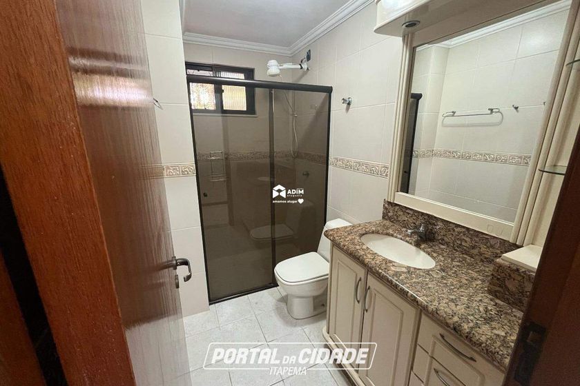 Apartamento para alugar - 150m&sup2; - Centro