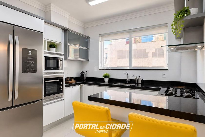 Apartamento &agrave; venda - 304m&sup2; - Meia Praia