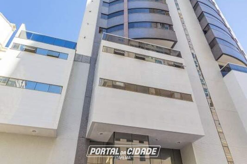 Apartamento para alugar - 130m&sup2; - Centro