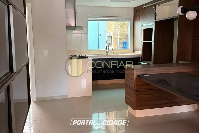 Sobrado &agrave; venda - 130m&sup2; - V&aacute;rzea