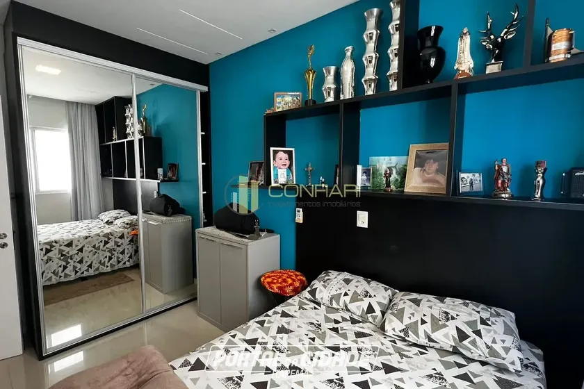 Apartamento &agrave; venda - 87m&sup2; - Meia praia