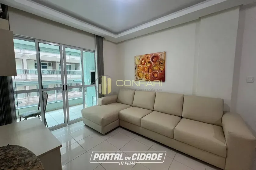 Apartamento para alugar - 106m&sup2; - MEIA PRAIA