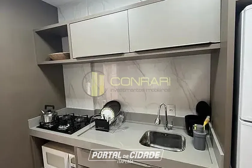 Apartamento &agrave; venda - 186m&sup2; - Meia Praia