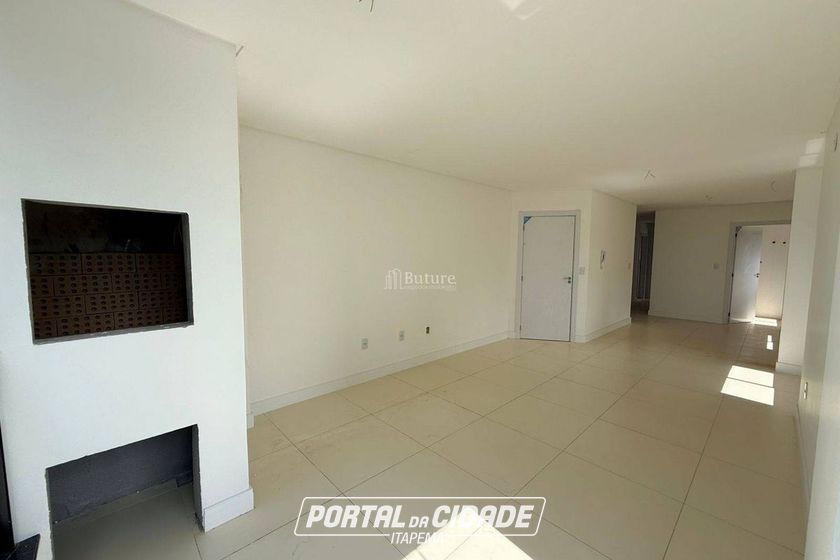 Apartamento &agrave; venda - Meia Praia