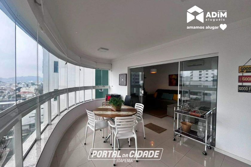 Apartamento para alugar - 130m&sup2; - Centro