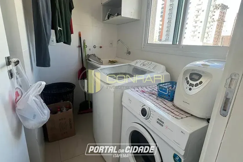 Apartamento para alugar - 80m&sup2; - Meia praia