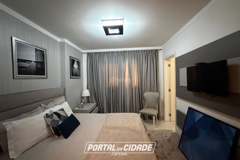 Apartamento &agrave; venda - 340m&sup2; - Meia Praia